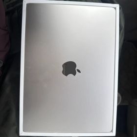 MacBook Air M2 16GB 256GB 美品