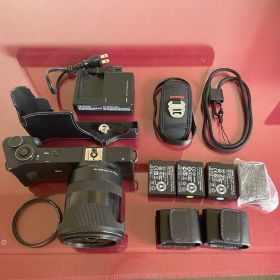 【付属品多数】SIGMA dp0 quattro 14mm F1.4