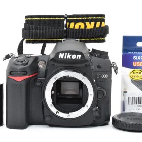 S数極々少 Nikon D7000 ボディ 2044