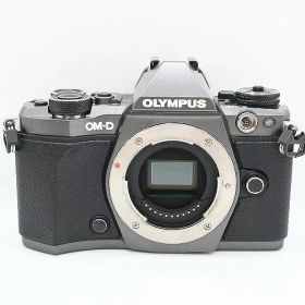 オリンパス OLYMPUS ミラーレス一眼 レンズキット チタニウムカラー OM-D E-M5 Mark II Limited Edition Kit 【中古】
