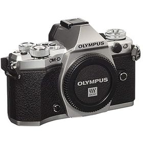 【中古】(良い)OLYMPUS ミラーレス一眼カメラ OM-D E-M5 MarkII ボディー シルバー E-M5 MarkIIBody SLV