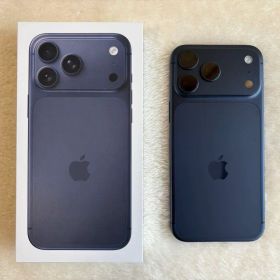 【極美品】iPhone17ProMax 256GB ディープブルー