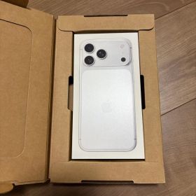 新品未開封 シルバー iPhone17ProMax 256GB