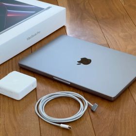 MacBook Pro 14インチ M2 Max ／64GB／1TB