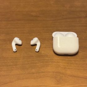 AirPods 4 ANC非搭載