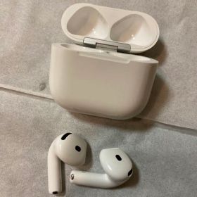 AirPods本体 ホワイト Airpods 4 A3053 動作確認済み