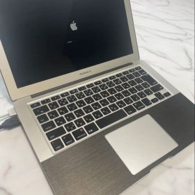 【訳あり格安】MacBook Air 2015 / 8GB / マウス・充電器付