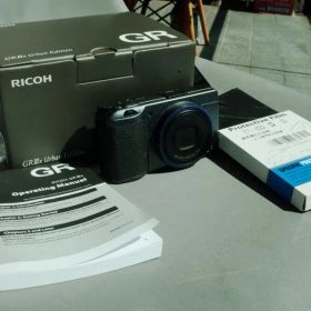 RICOH GR iiix (3x) Urban Edition デジタルカメラ