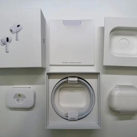 AirPods Pro 第2世代（Lightning） 付属品完備・未使用あり