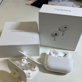 Apple AirPods Pro 第2世代 MQD83J/A
