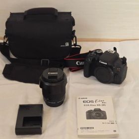 Canon EOS Kiss X8i ＋標準レンズ