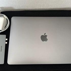 MacBook Air 2018 スペースグレイ 128GB 専用ハブ付