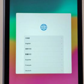 【美品】 iPad 第6世代 バッテリー52％ スペースグレイ ★PAD-580.598