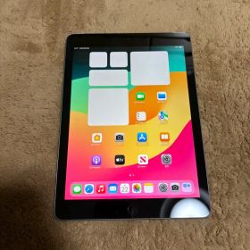 iPad 第6世代32GB Wifi+Cellular SIMフリー