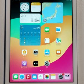 【美品】 iPad 第6世代 バッテリー67％ シルバー ★PAD-562