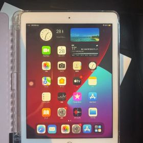 iPad 第6世代 128G ゴールド