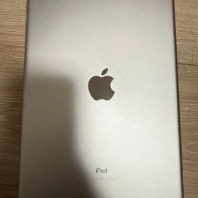 iPad 第6世代 128GB
