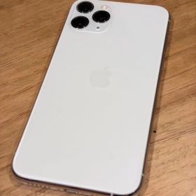 iPhone 11 Pro 256GB シルバー SIMフリー バッテリー79%