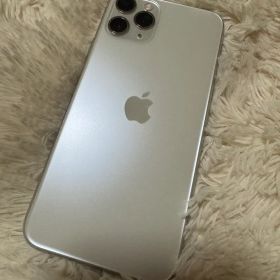 iPhone11Pro 256GB シルバーSIMロック解除済み