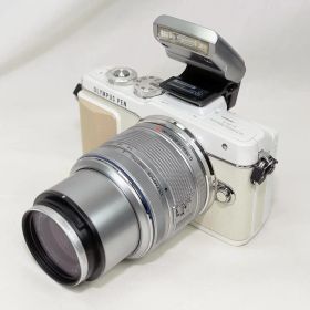 OLYMPUS PEN Lite E-PL７ + 標準ズームレンズセット