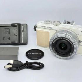 ⭐️OLYMPUS PEN E-PL7 14-42mm EZレンズキット⭐️