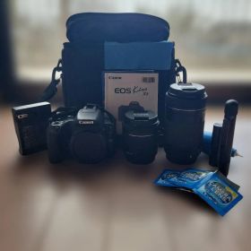 Canon EOS Kiss X9 デジタル一眼レフカメラセット