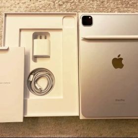 iPad Pro（第４世代）+ Apple Pencil 11インチ 256GB