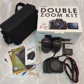 【美品】Canon EOS Kiss X7i ダブルズームキット