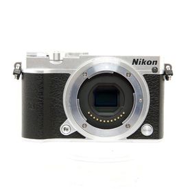 ニコン(Nikon)の【中古】(ニコン) Nikon Nikon 1 J5 シルバー(コンパクトデジタルカメラ)