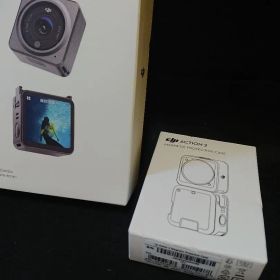DJI Action 2 アクションカメラ 本体とケースアクセサリー