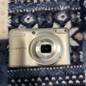 Nikon ニコン COOLPIX L30 コンパクトデジタルカメラ