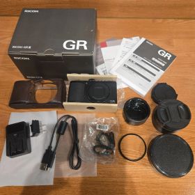 RICOH GR3 シャッター数2605 付属品多数