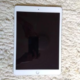 Apple iPad 10.2インチ 第7世代 Wi-Fi+Cellular …
