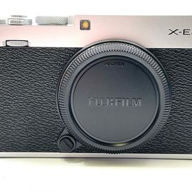 フジフイルム(富士フイルム)の【全額返金保証】【最速発送】FUJIFILM デジタル一眼 X-E4 ボディ シルバー 超美品 動作確認済(ミラーレス一眼)