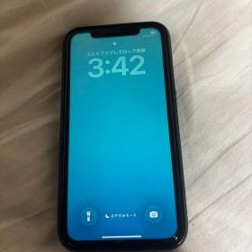 iPhone 11本体 クッションケース付き