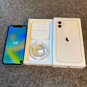 【ジャンク品】Apple iPhone 11 ホワイト 本体、付属品