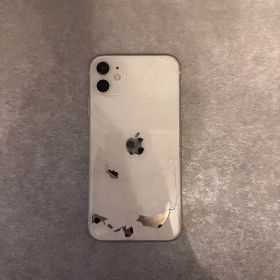 ［iPhone］Apple iPhone 11 ホワイト 本体