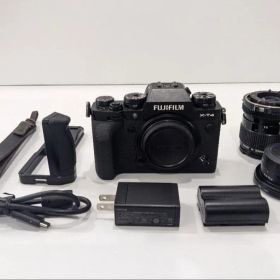 FUJIFILM X-T4 ミラーレスカメラ 本体と付属品