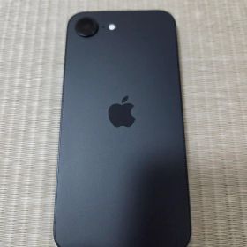 Apple iPhone 16e 128GB ブラック