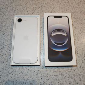 Apple iPhone 16e ホワイト 本体 箱付き