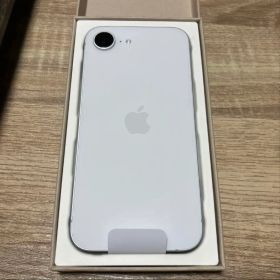 iPhone 16e 256gb 最大容量100% ほぼ使用無し。極美品、白。