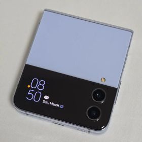 【美品】Galaxy Z Flip4 SIMフリー 判定○ 海外版 ブルー