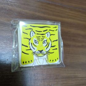 HITOTOKI 虎の顔 アクリルクリップ