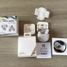 Bose QuietComfort Ultra Earbuds 第一世代