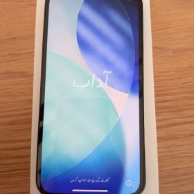 iPhone 13 128GB ミッドナイト