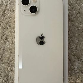Apple iPhone 13 ホワイト