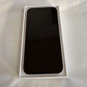 Apple iPhone 13 ホワイト 256GB