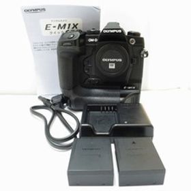 オリンパス OLYMPUS ミラーレス一眼 OM-D E-M1X