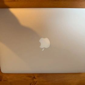 MacBook Pro 13インチ Early 2015 / i5 / 8GB