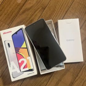 docomo Galaxy A21 本体
